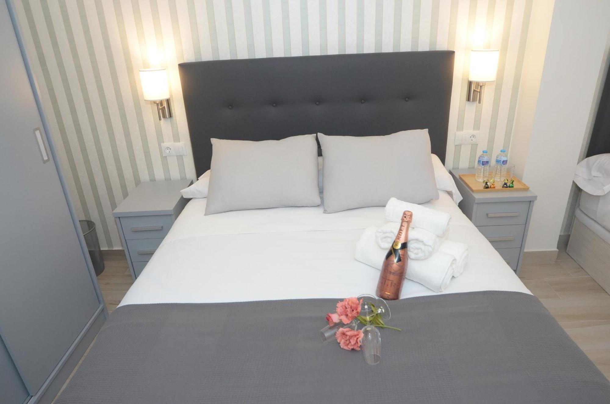Alojamiento Beethoven Luxury Málaga Extérieur photo